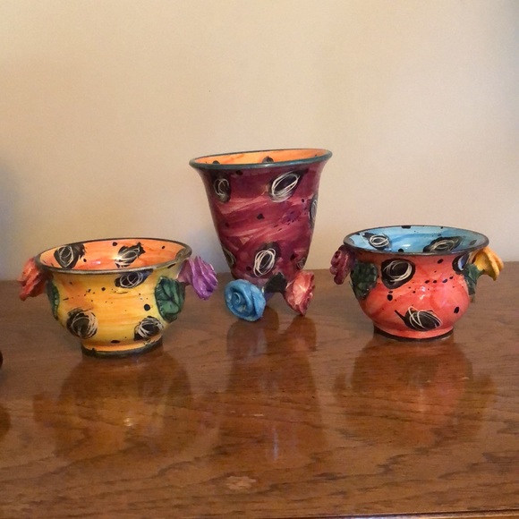 Mary Rose Young Teapot And Three Tea Cups - Picture 7 of 14